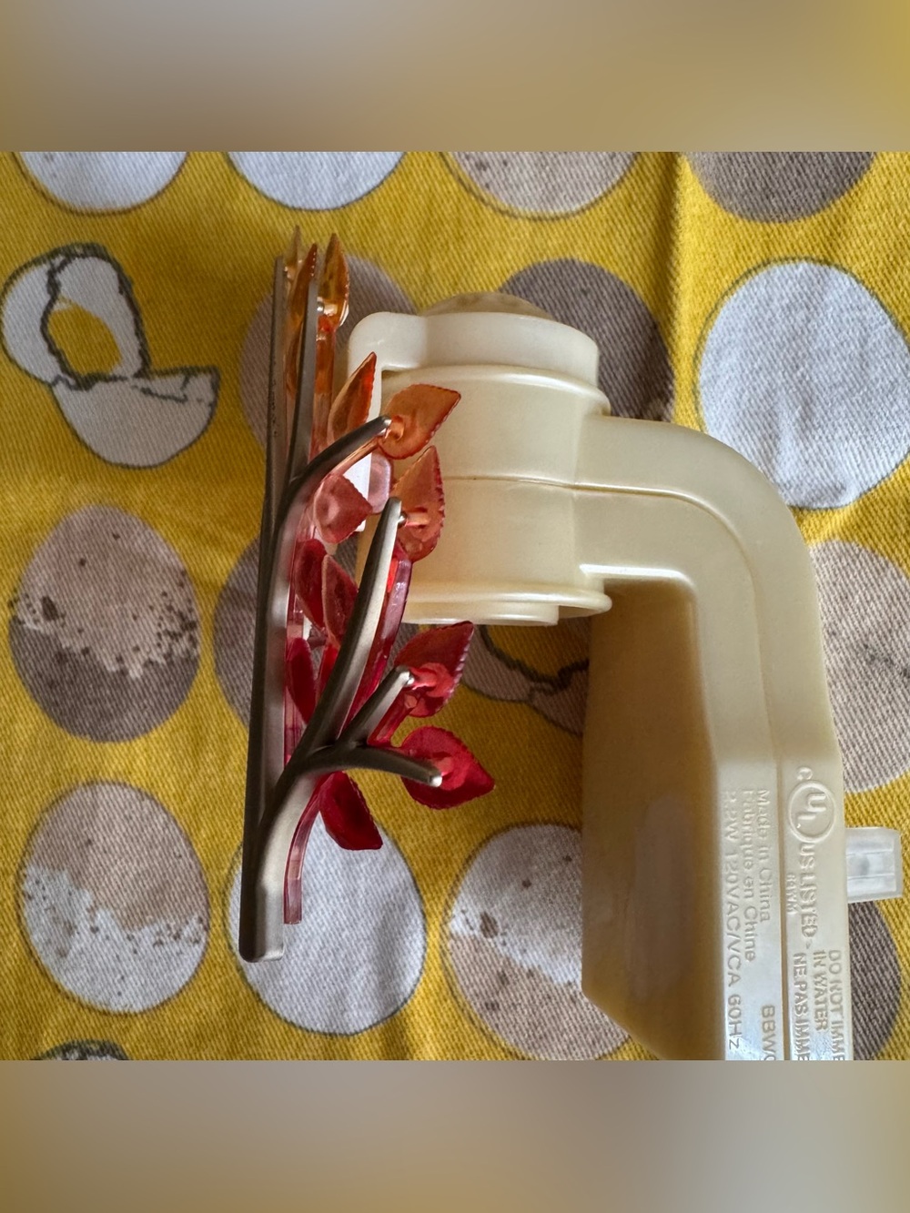 Bath & Body Works Fall Tree Wallflower wall diffuser - Picture 7 of 16